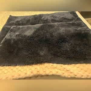 Plush Bath Rug set - navy blue